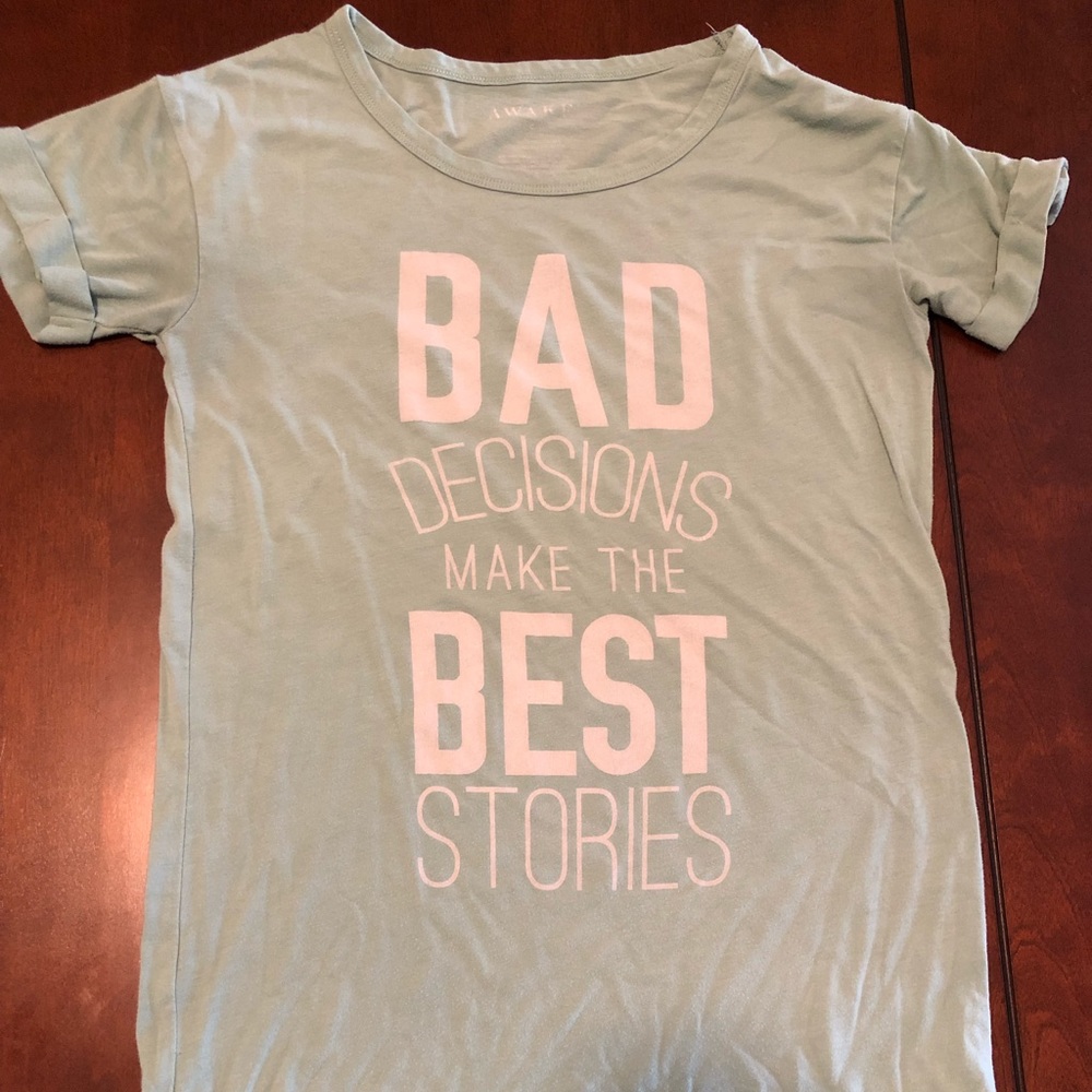Women’s T shirt